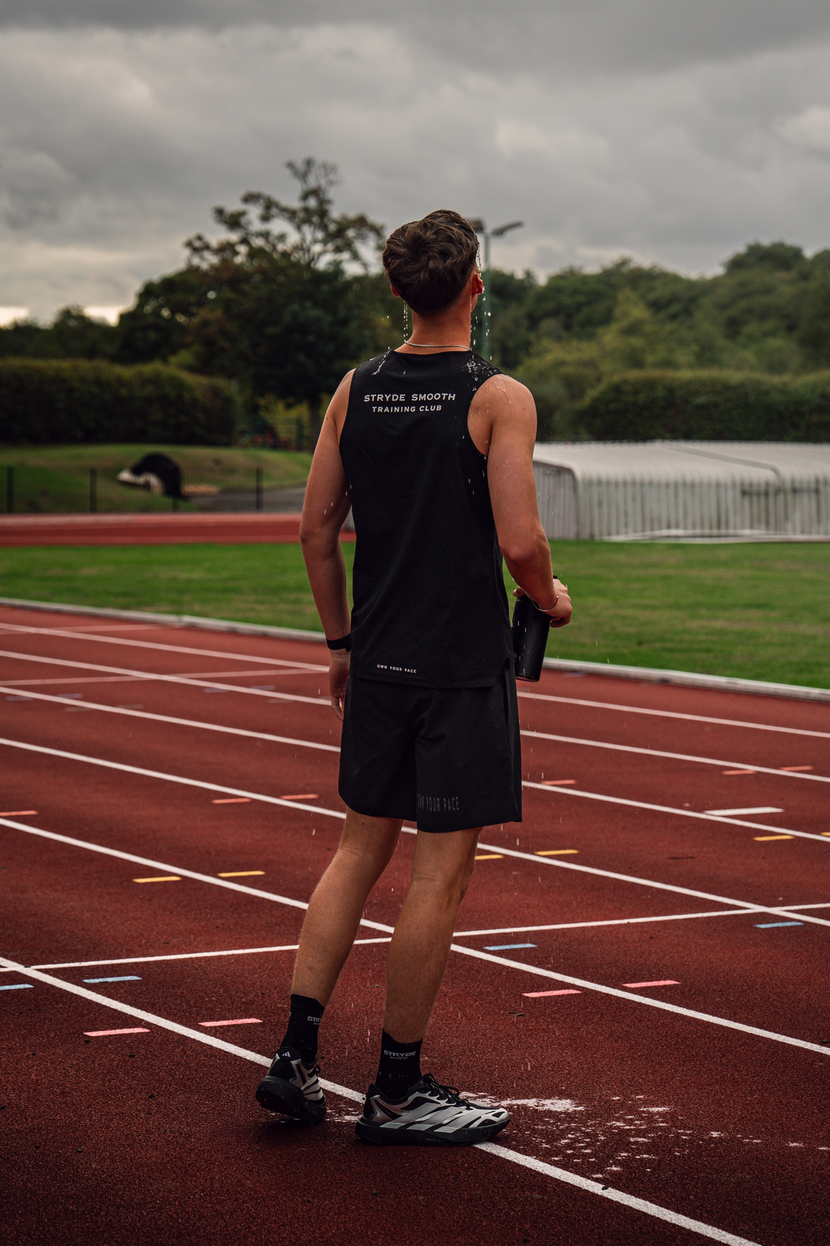 STRYDE SMOOTH Training Club vest worn on a run