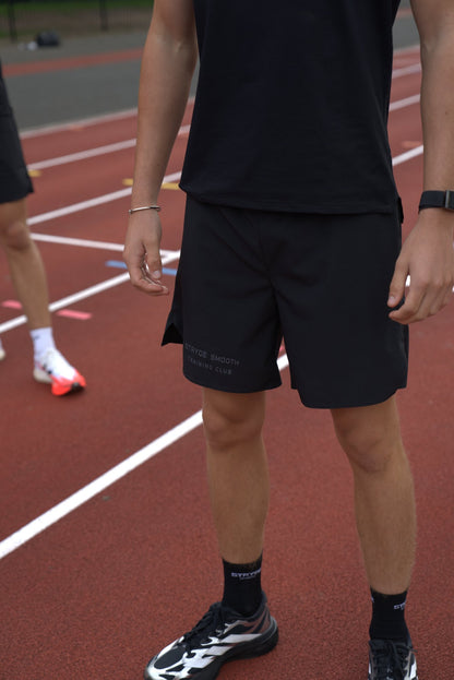 STRYDE SMOOTH Training Club running shorts full length